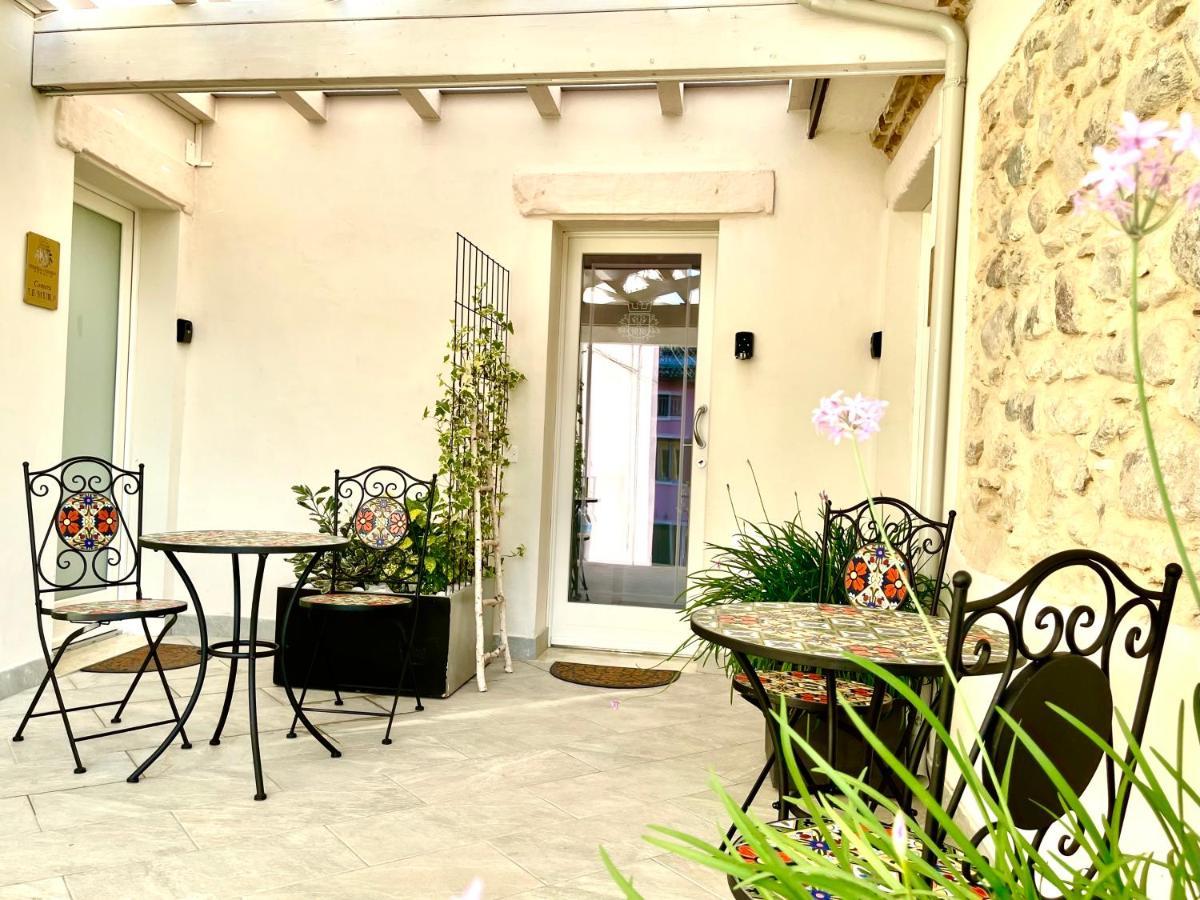Dimora Di Charme Rooms & Apartments Peschiera del Garda Bagian luar foto