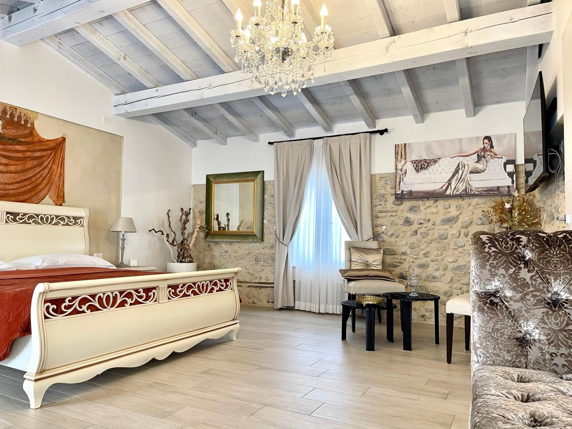 Dimora Di Charme Rooms & Apartments Peschiera del Garda Bagian luar foto