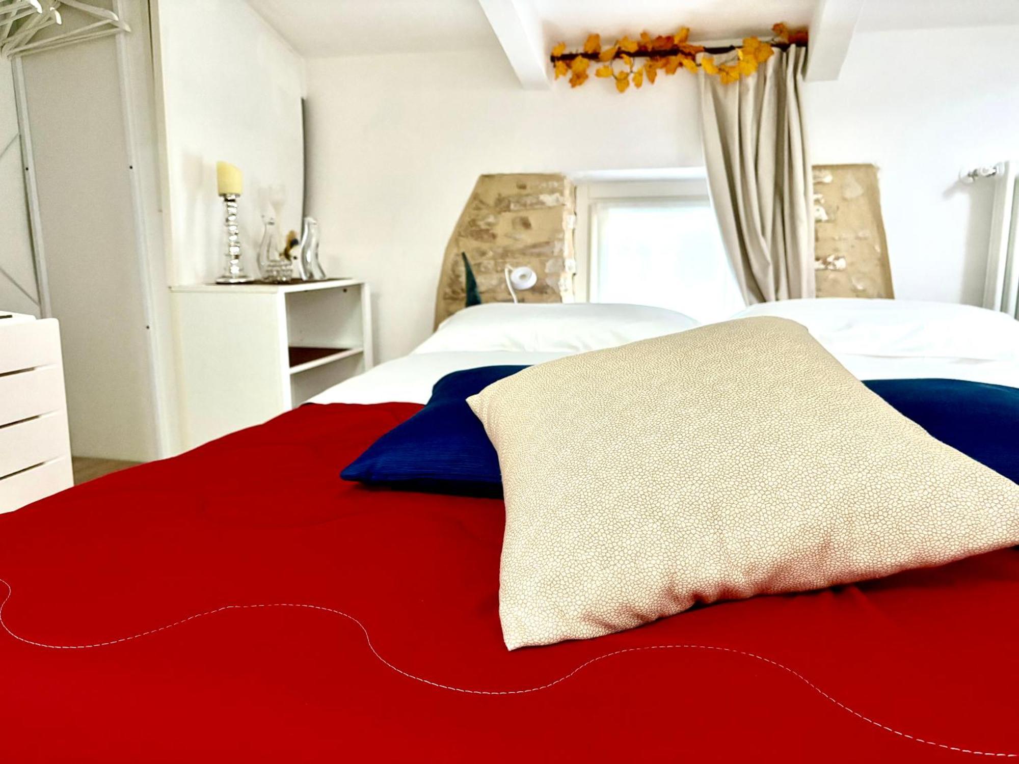 Dimora Di Charme Rooms & Apartments Peschiera del Garda Bagian luar foto