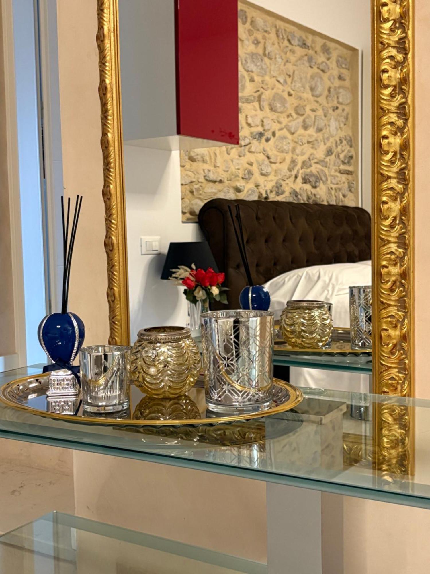 Dimora Di Charme Rooms & Apartments Peschiera del Garda Bagian luar foto